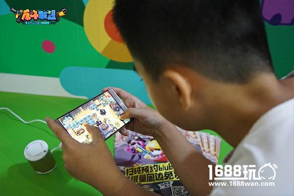 嗨玩动漫嘉年华 《反斗联盟》手游亮相爱奇艺FUN盛典[多图]