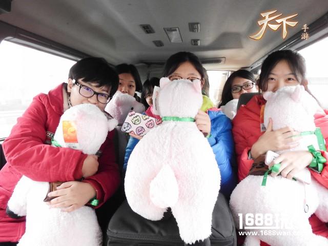 《天下》手游携手磊迷开启少年暖冬大行动[多图]