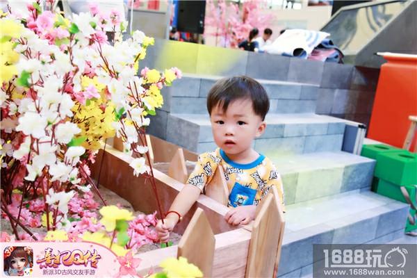 谁家公主甜梦沉酣 《熹妃Q传》ChinaJoy周边获好评无数[多图]
