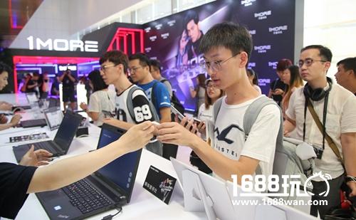 1MORE首款电竞耳机发布 1MORE创意官周杰伦参与开启1MORE电竞时代[多图]