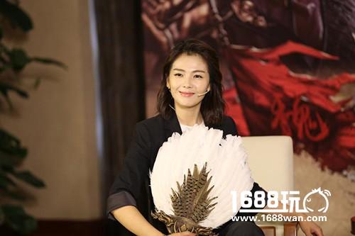 刘涛现身《胡莱三国2》发布会！粉丝挤爆五大直播平台[多图]