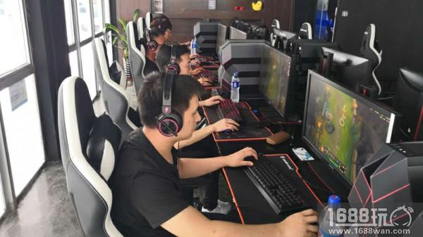 2018ChinaJoy电竞大赛福建赛区开赛[多图]