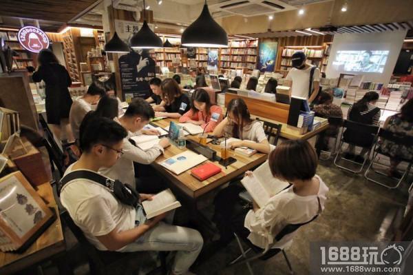 让灵魂去奔跑 世界读书日游心基金会举办“阅读”系列公益活动[多图]