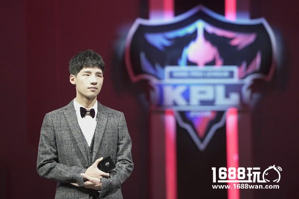 KPL不灭星辰包揽双边最佳！他的杨戬秀出天际！[多图]