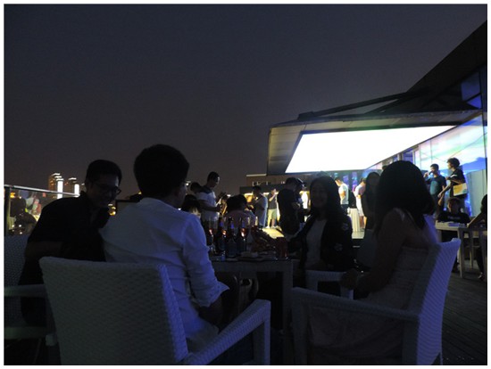 上方TFC狂欢夜酒会跨界互动点燃泛游戏激情[多图]