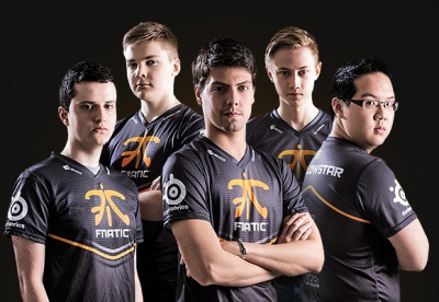 Fnatic.DSN受邀出席10月16日金鹰电竞大神见面会[多图]