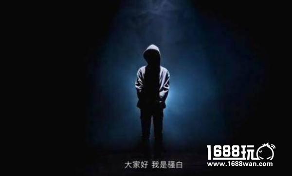 逆天操作！18岁斗鱼主播骚白326连胜问鼎王者荣耀[多图]