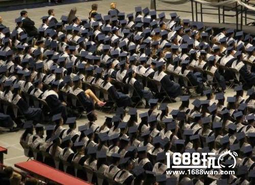 对于这个高度，我已经晕倒了 搞笑囧图[多图]