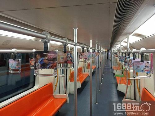 地铁广告了解一下?上海地铁惊现姬魔恋战纪广告[多图]图片2