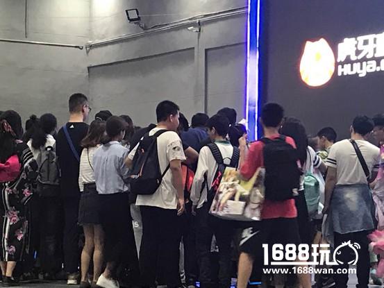 广州漫展虎牙直播粉丝见面会：王者荣耀大神与看球该如何选择[多图]图片11