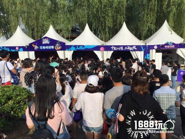 斗鱼嘉年华人气火爆，手游竞技直播竟选用二手手机[多图]图片9