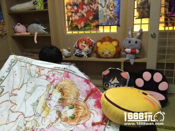 美少女の会客厅曝光！酷爱来咕噜咕噜直播围观[多图]
